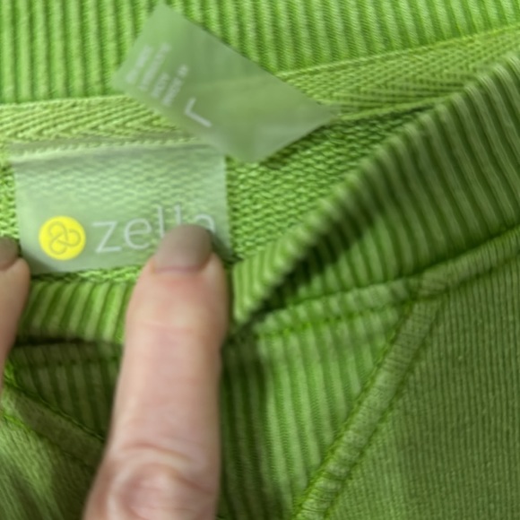 Zella Sweatshirt - Picture 3 of 4